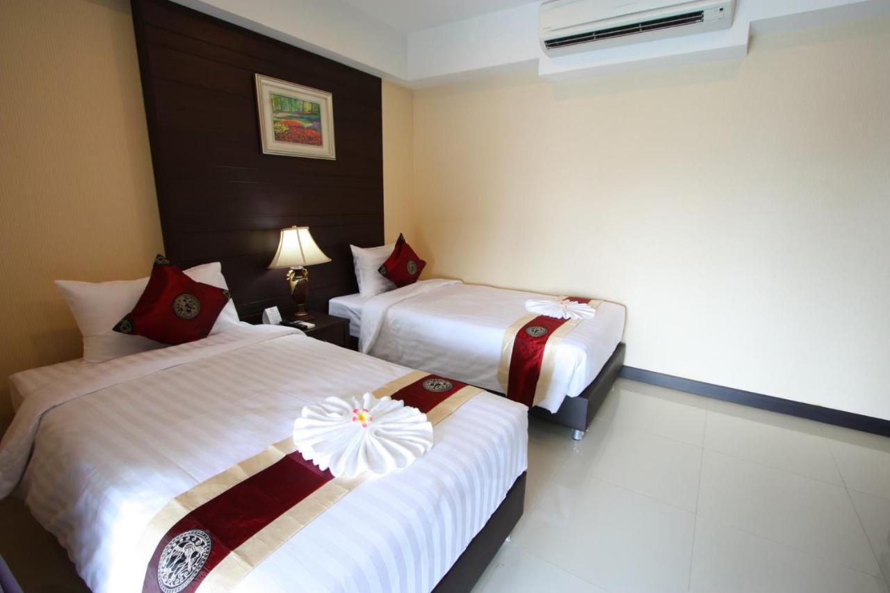 Valhalla Pattaya Hotel Jomtien Beach Eksteriør billede