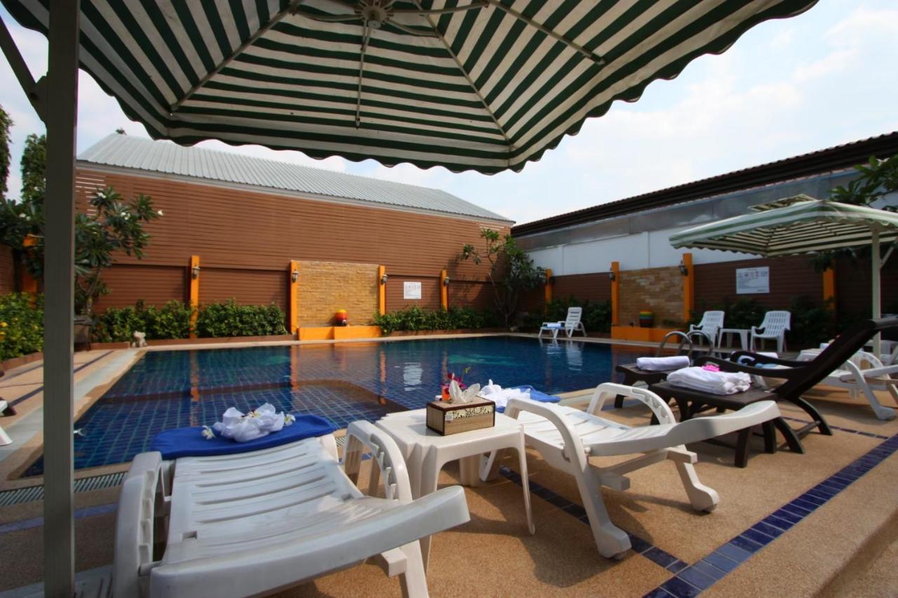 Valhalla Pattaya Hotel Jomtien Beach Eksteriør billede