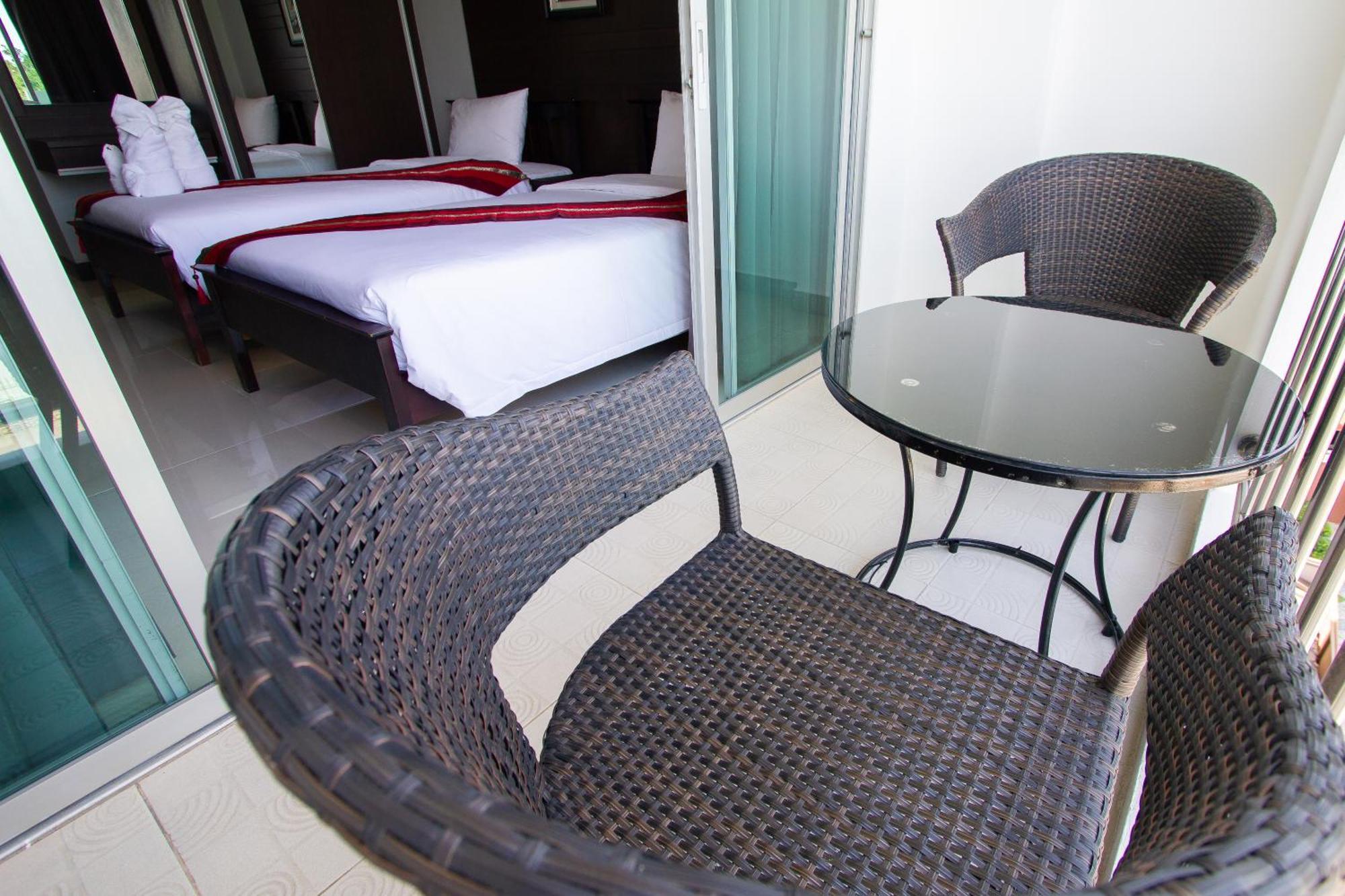 Valhalla Pattaya Hotel Jomtien Beach Eksteriør billede